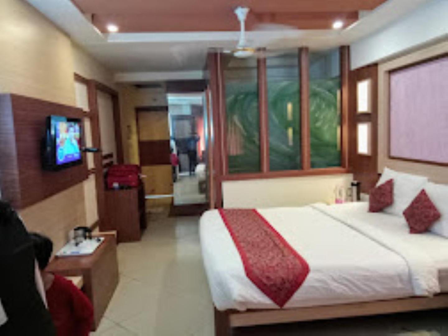 Blue Lily Beach Resort Puri Esterno foto