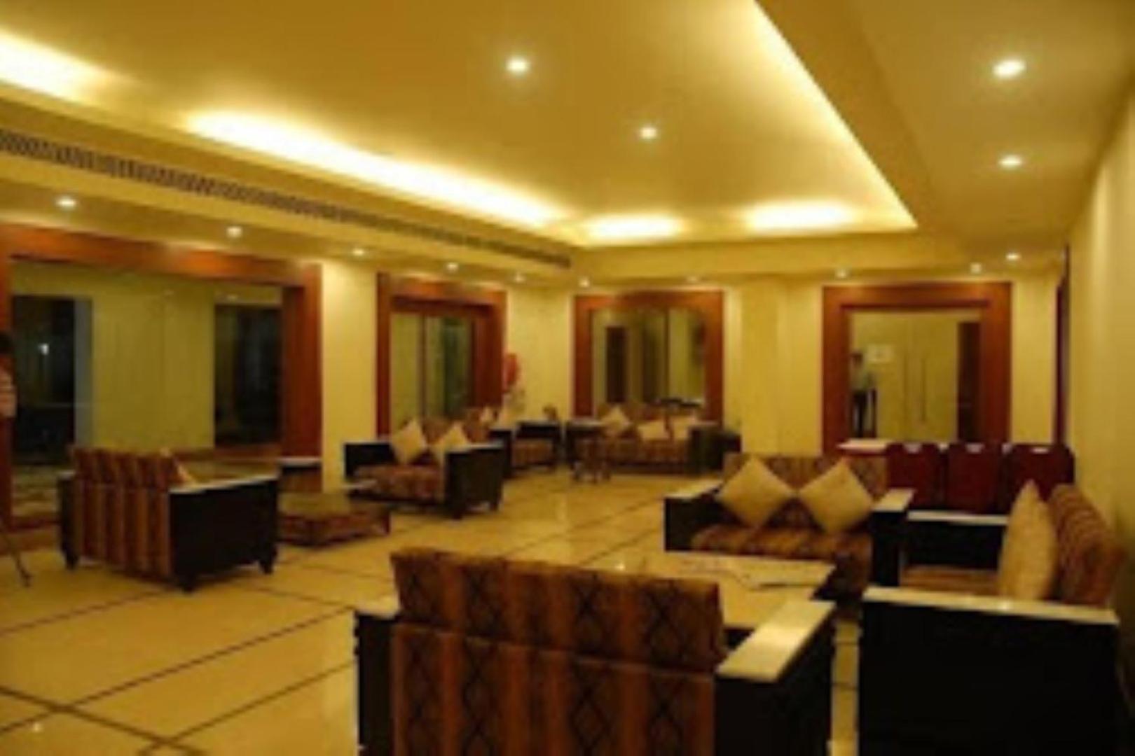 Blue Lily Beach Resort Puri Esterno foto